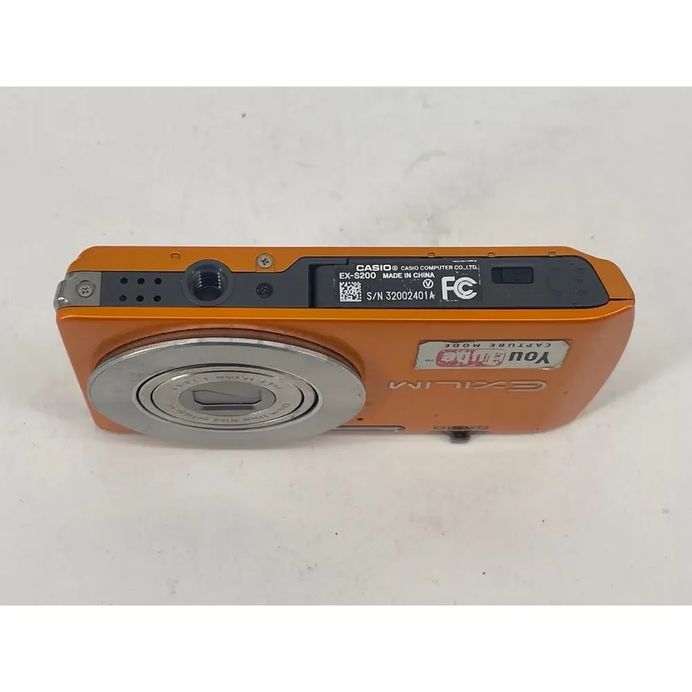 Casio Exilim EX-S200 14.1MP Digital Camera